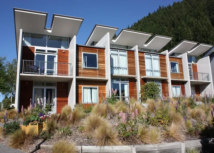 Hampshire Holiday Parks - Queenstown Lakeview