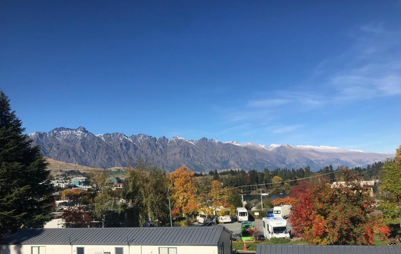 Hampshire - Lakeview 4*